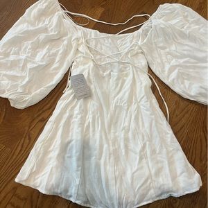 NWT lush dress puffy sleeves bridal